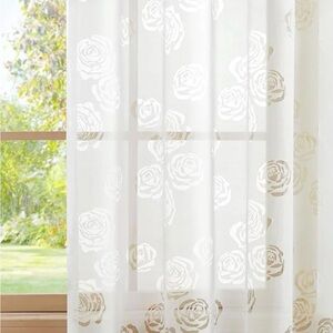 Deconovo Bedroom Spring Rose Pattern Sheer Voile Curtain
52”width 63”length